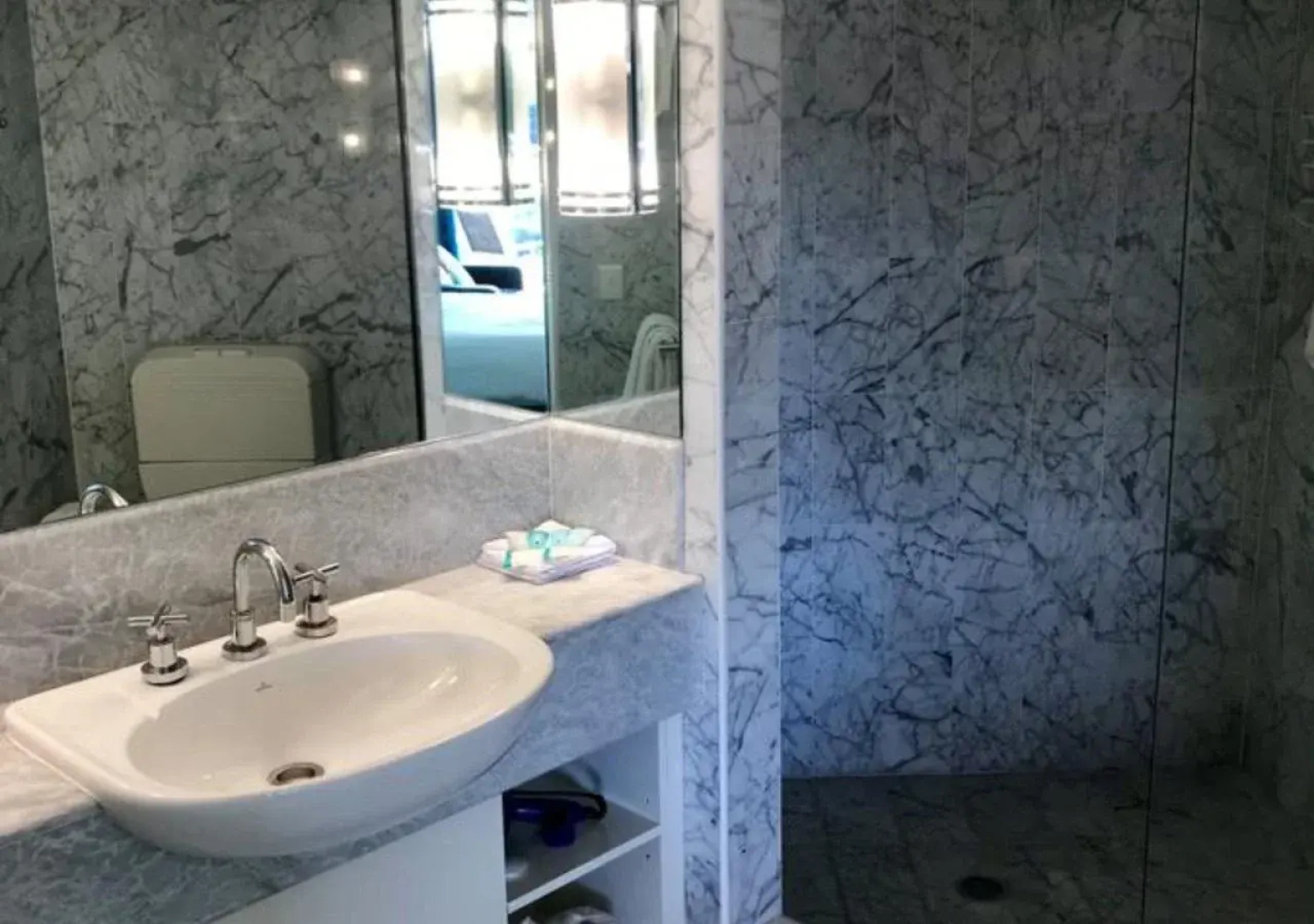 Charlesworth Bay Beach Resort