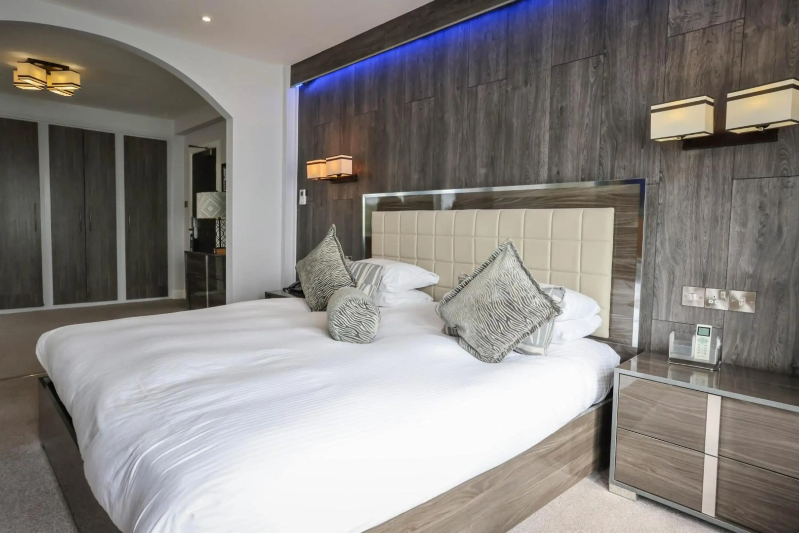 The Cumberland Hotel - OCEANA COLLECTION