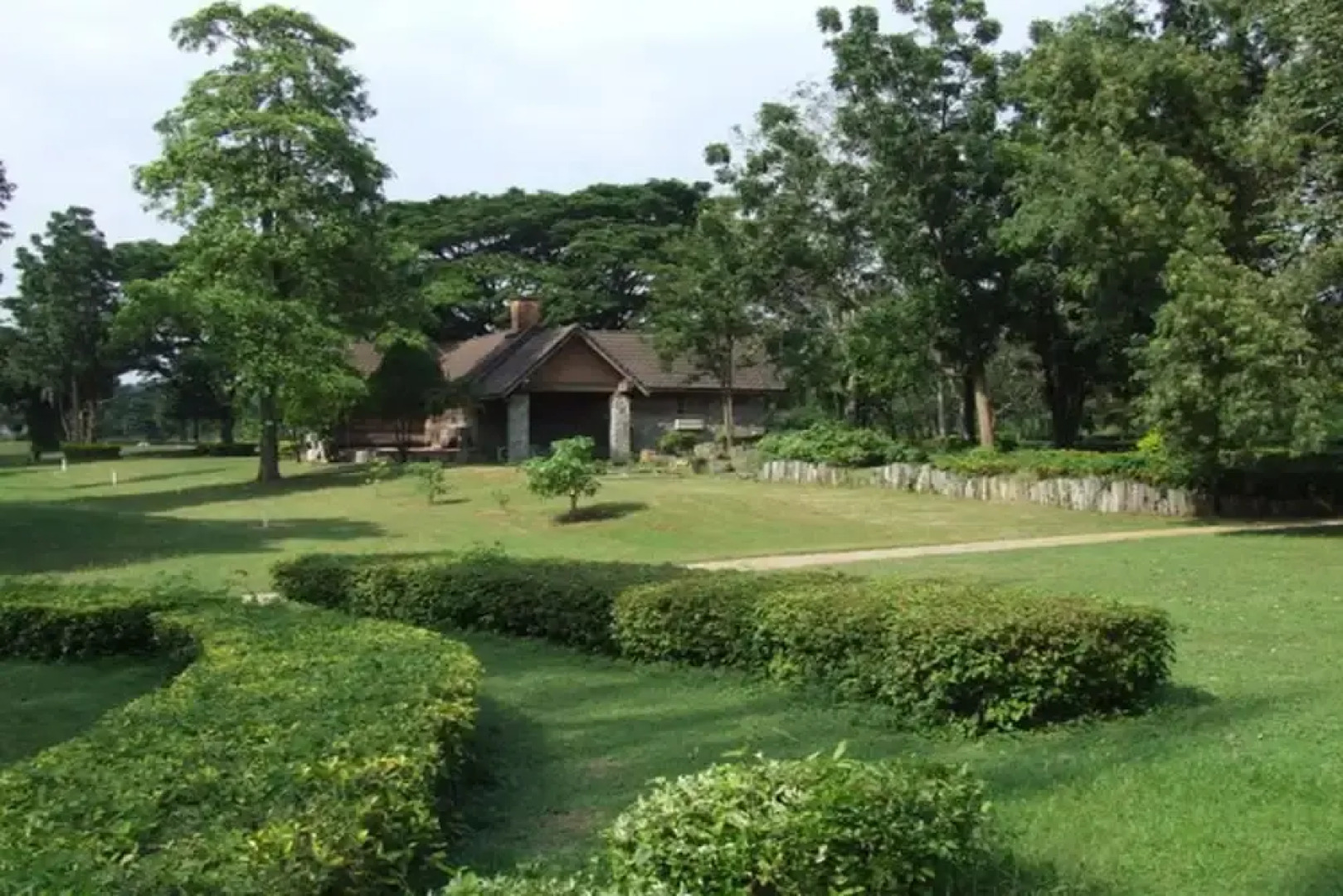 Sawang Resort Golf Club and Hotel