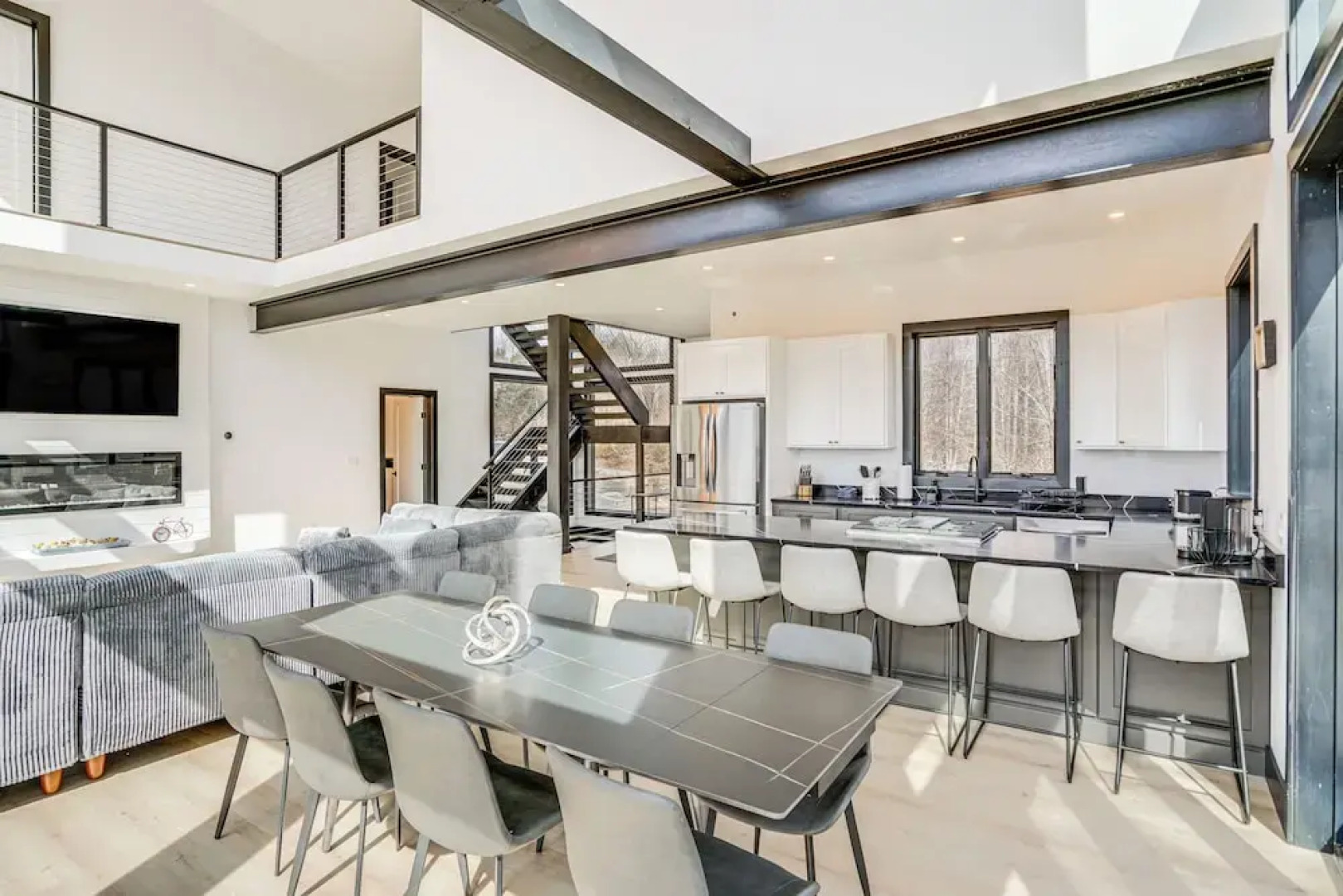 Custom Windham Mtn Villa w/ Pool, Theater & Views!