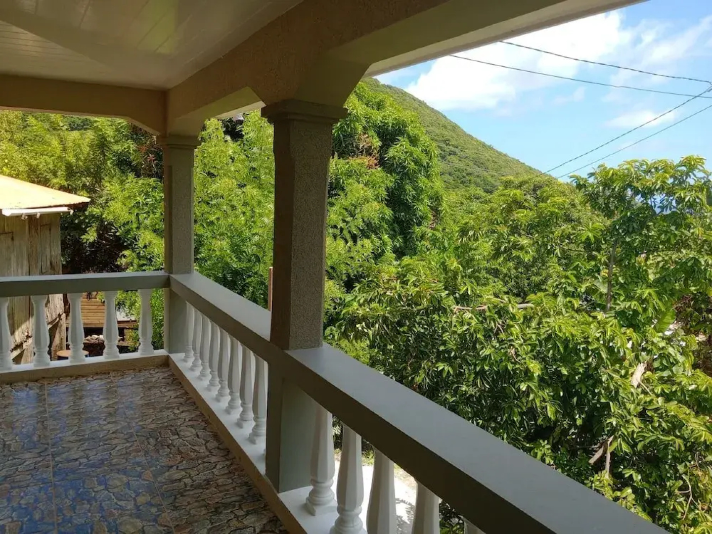 Impeccable 2-bed House in St Patrick's