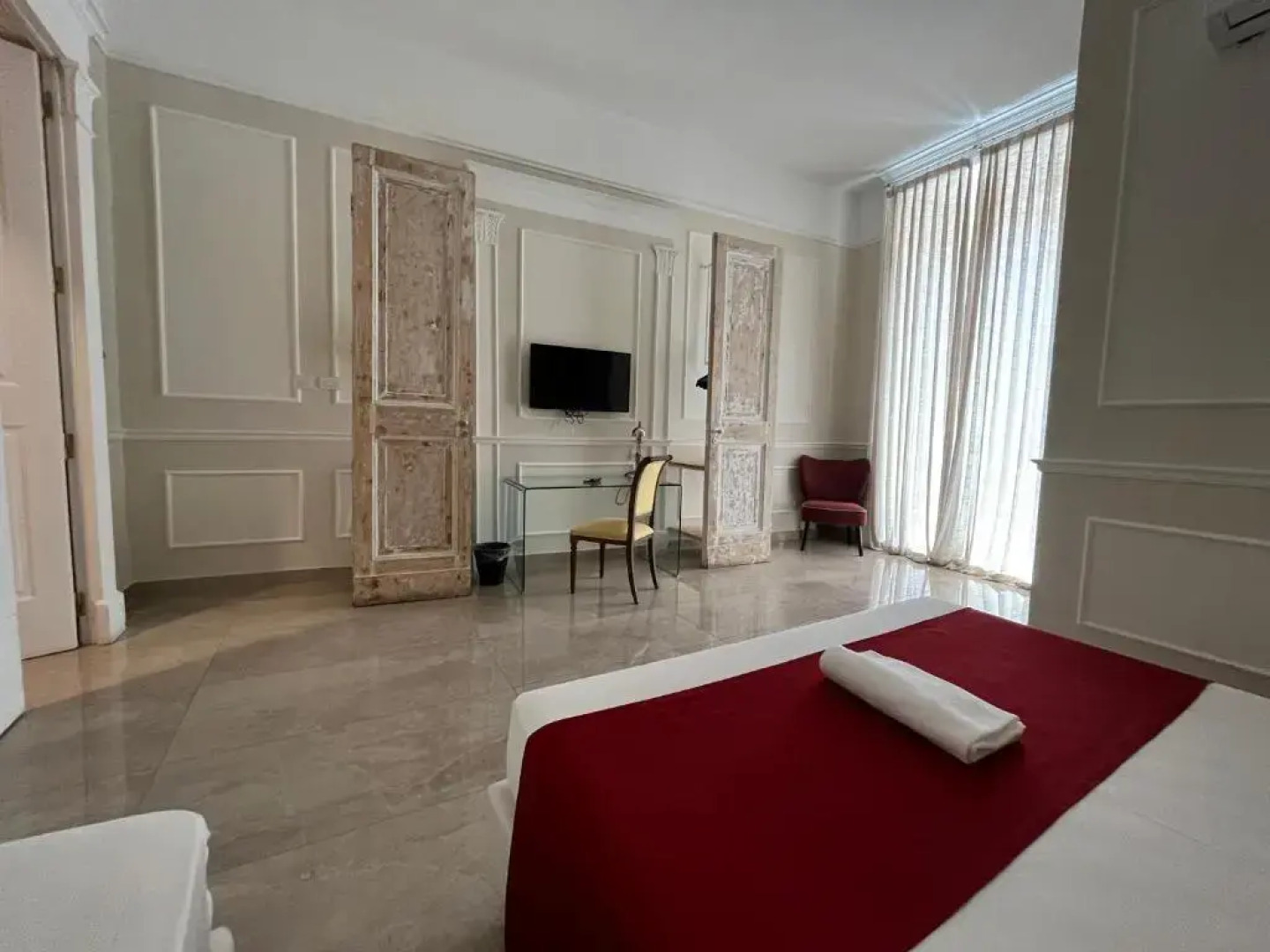 Napolit'amo Hotel Principe