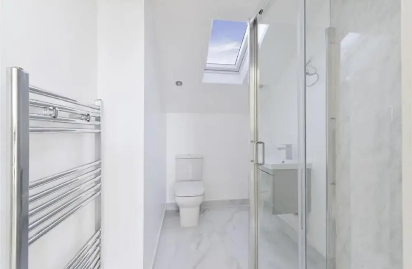 Luxury Self-contained 2-bedroom Duplex Apartment