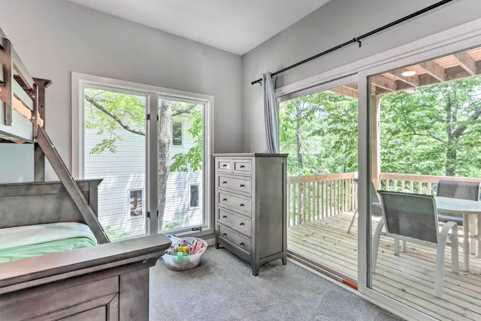 Lakefront Family Retreat in Osage Beach!