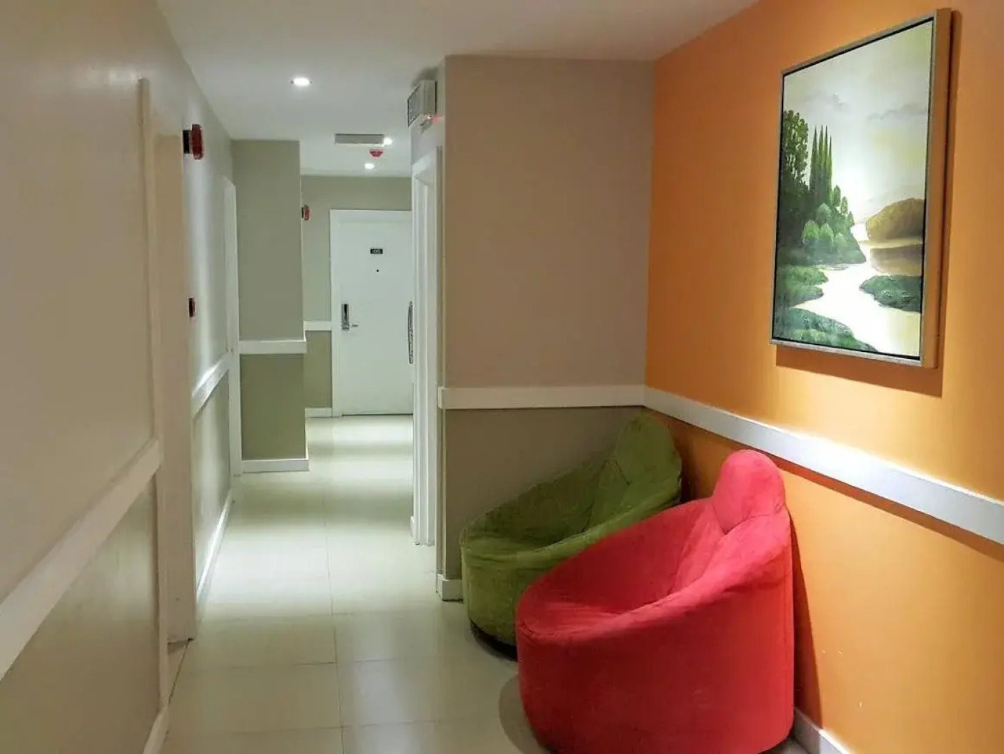 Residence 21 Boutique Inn