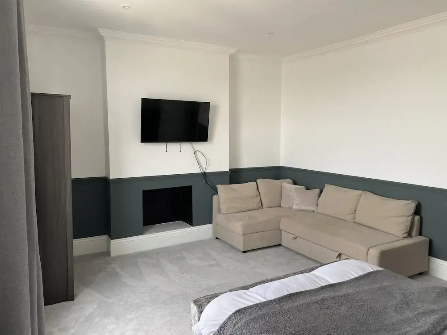 House - Sleeps 14 - Pets Ok - Parking - Garden