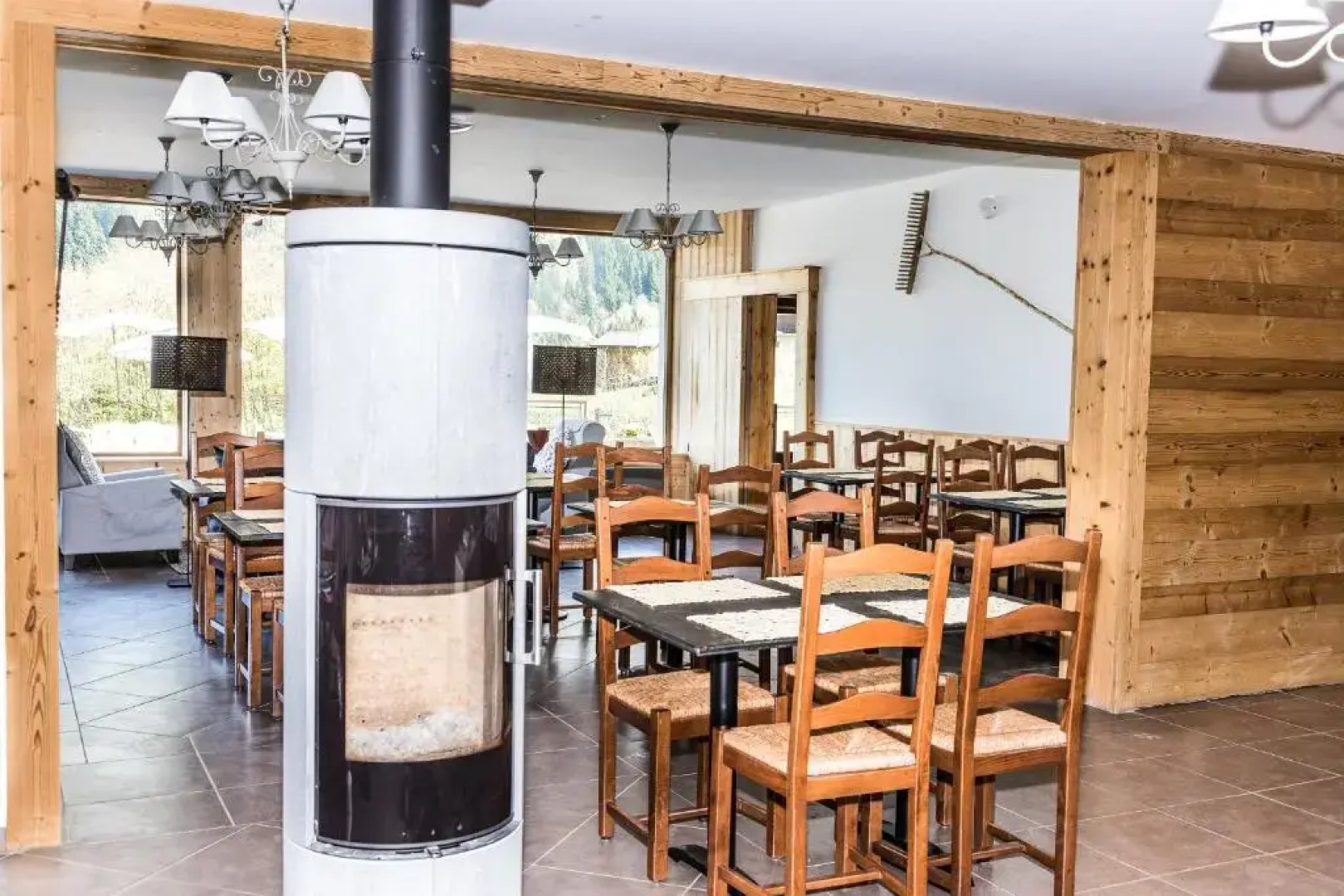 Les Chemins Du Leman