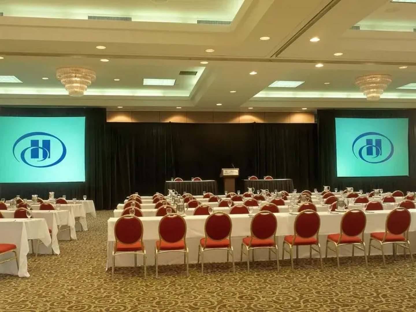 Hilton St. Louis Airport