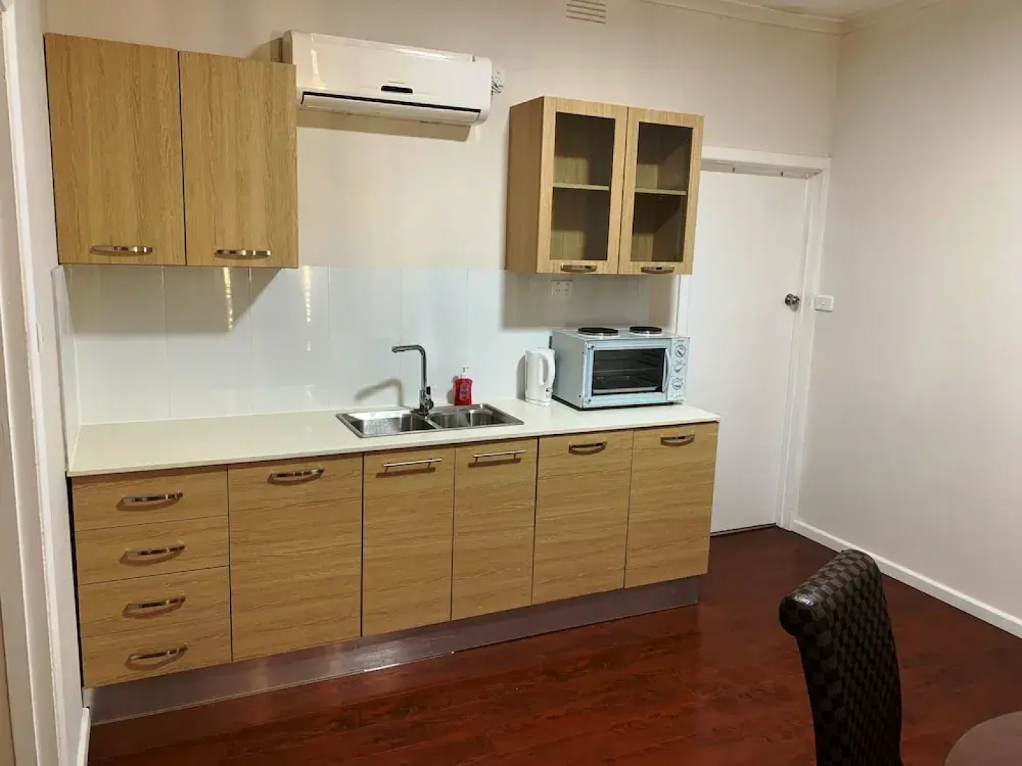 Torrumbarry Motel