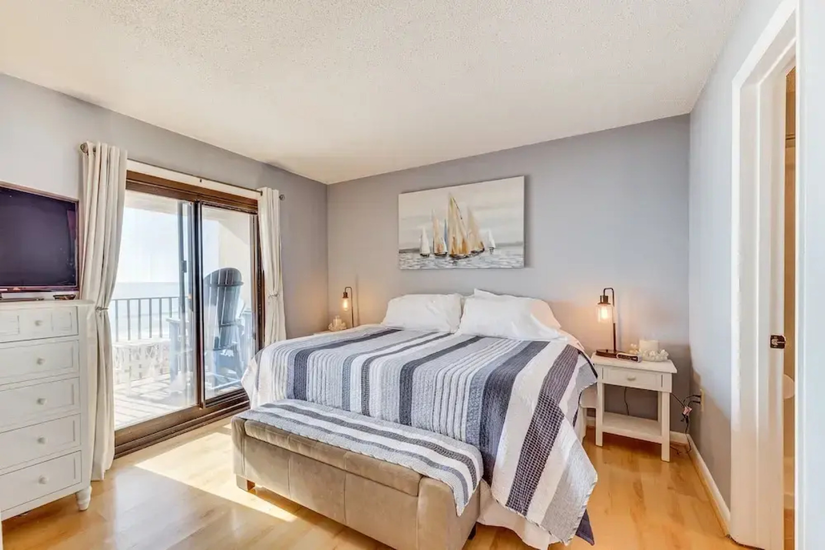 Seaside Indian Beach Getaway w/ Balcony + Views!