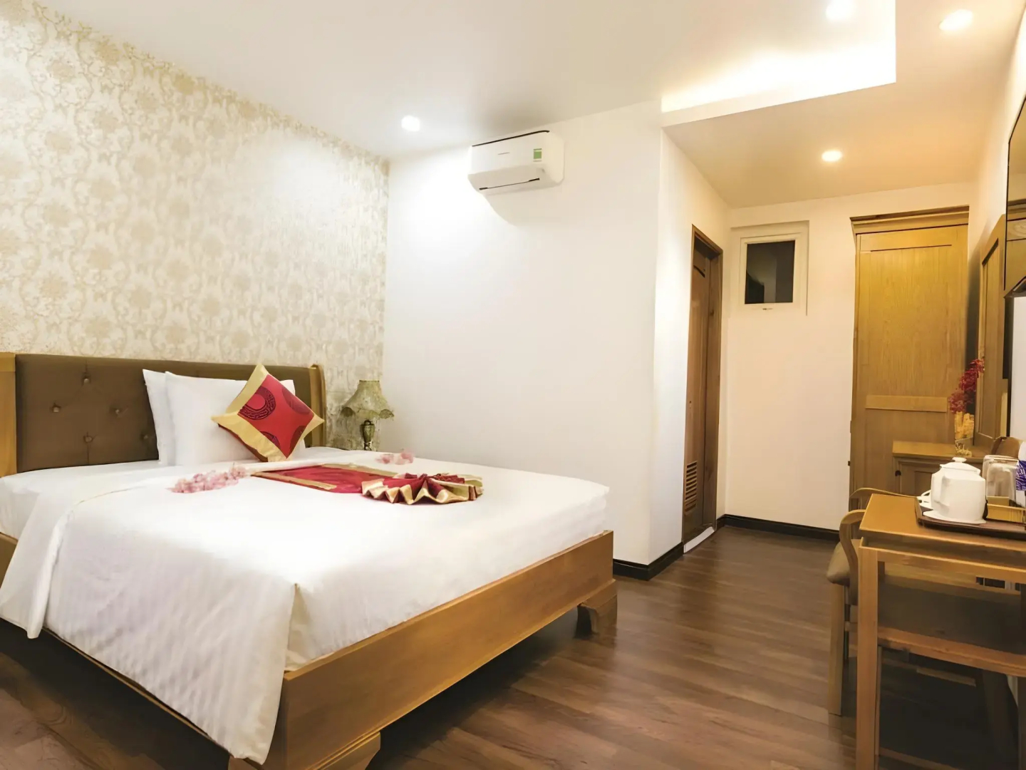 The Airport Hotel