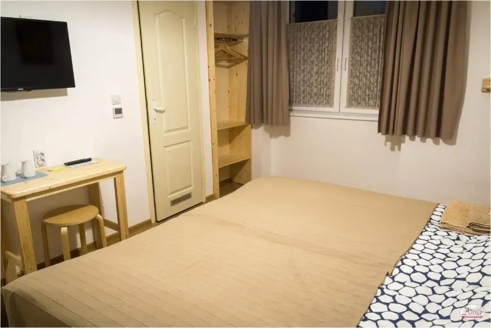 Ana Guesthouse