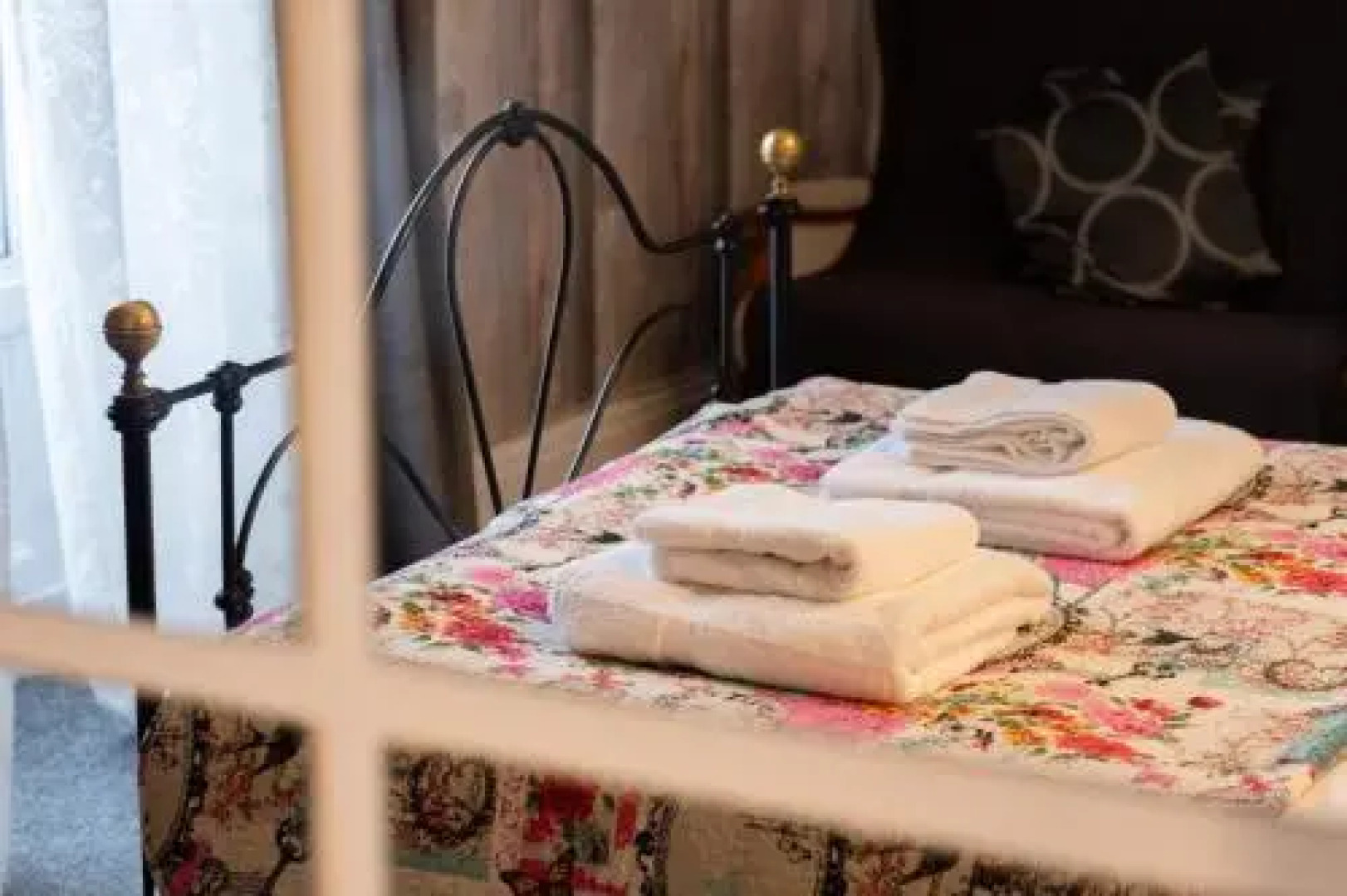 Laburnum Guest House at Bistro Englaze