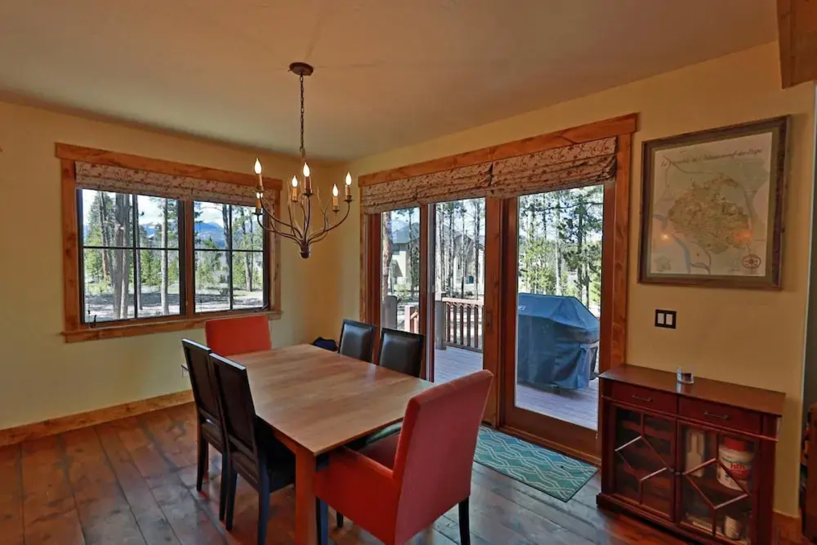 Juniper House 4 Bedrooms 3.5 Bathrooms Home