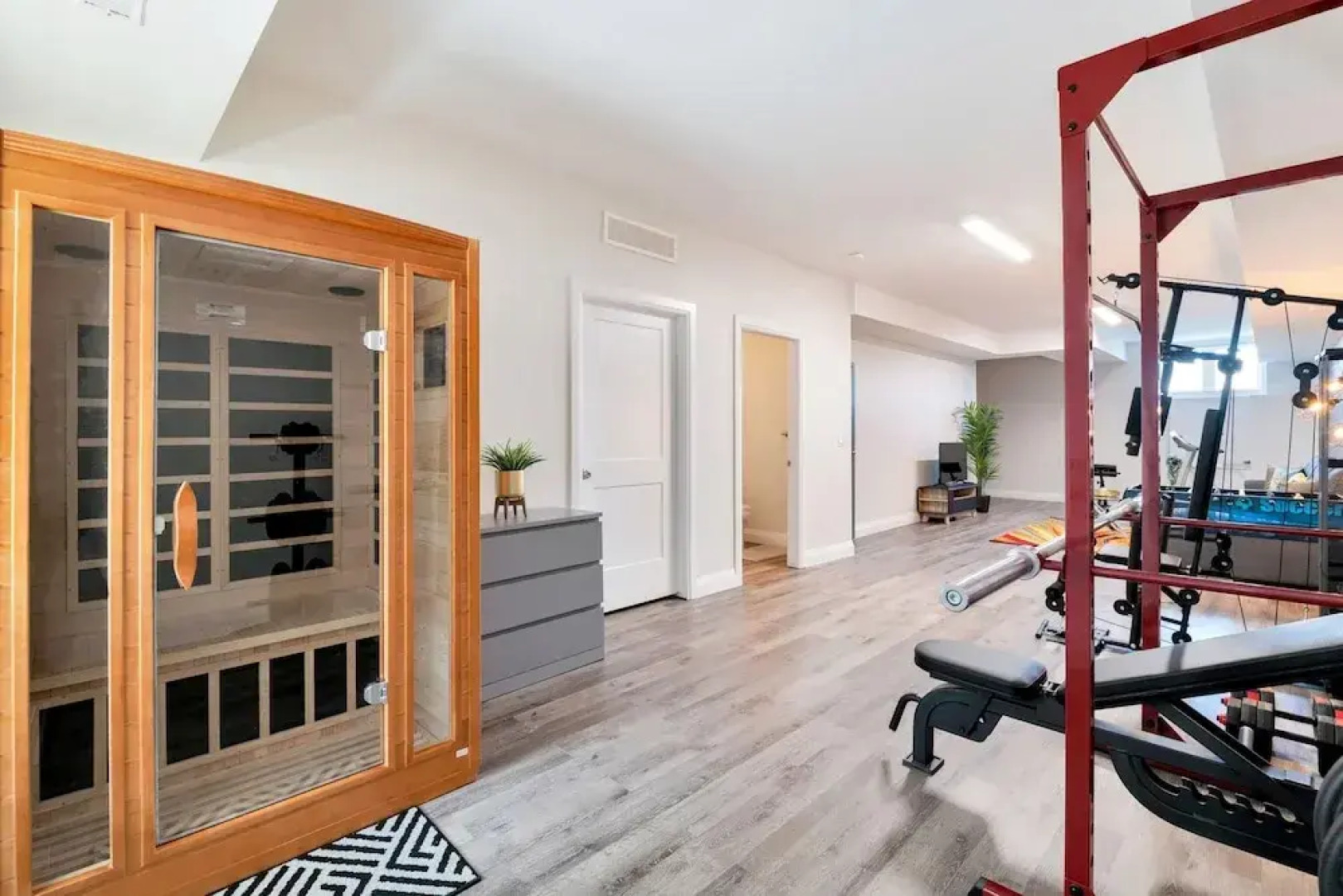 Marvelous New Townhomes for 16 guests