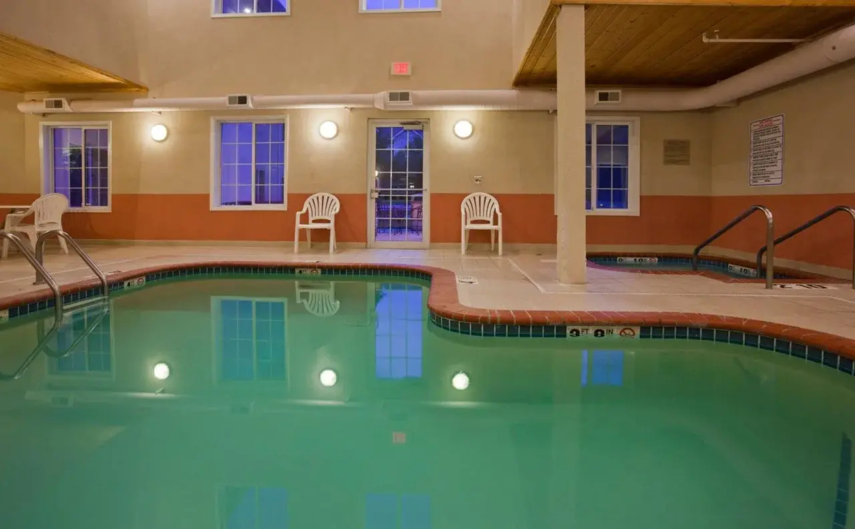 MainStay Suites Madison Airport