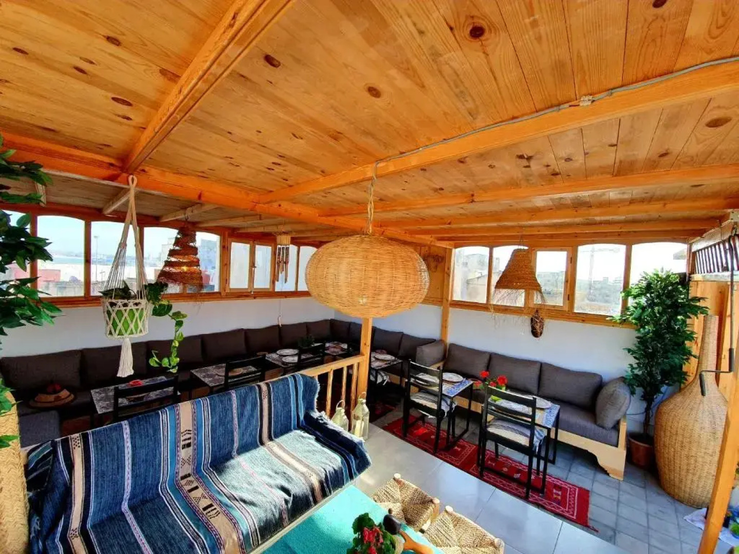 Art riad au bord de la mer