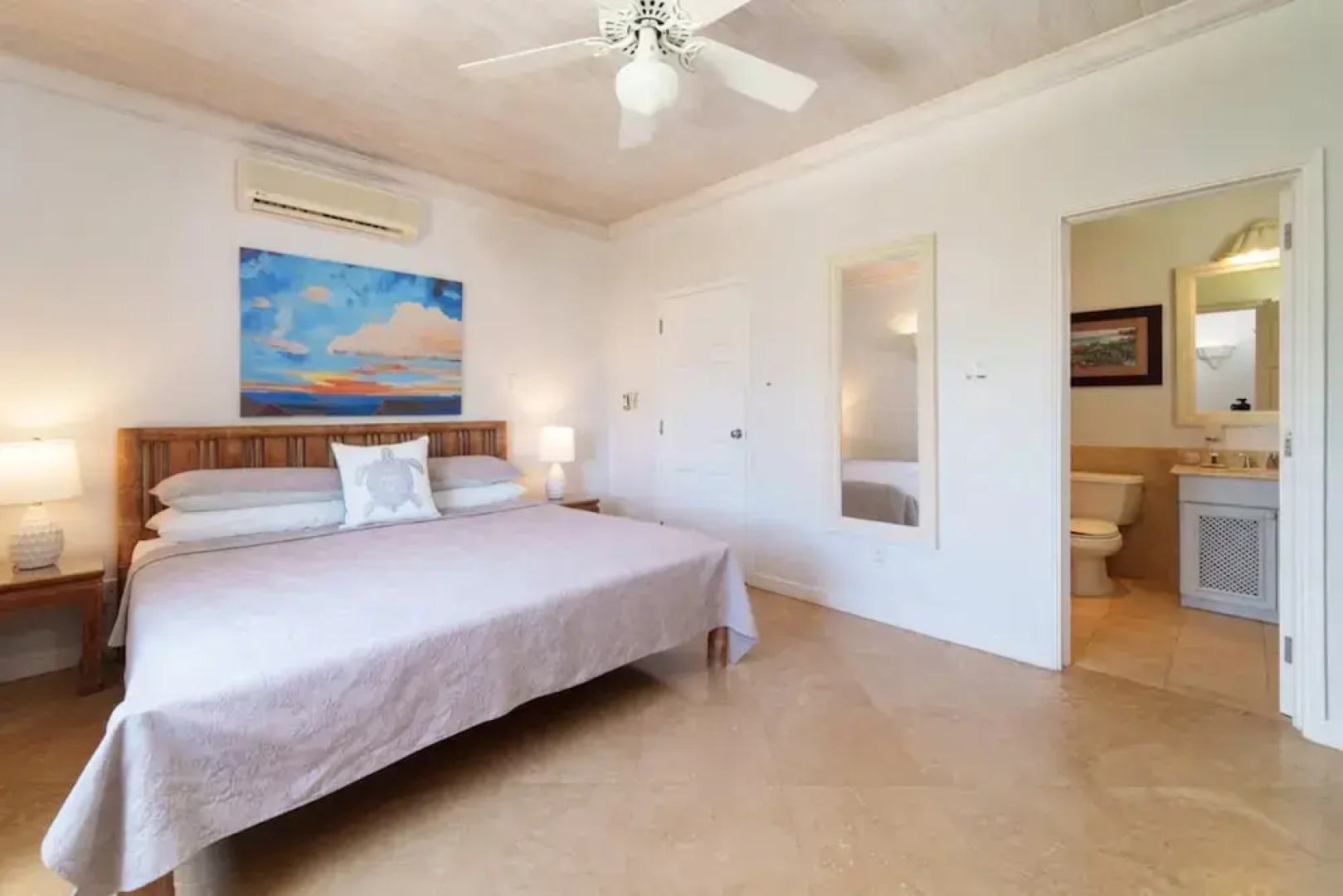 Beacon Hill 305 - The Penthouse by Blue Sky Luxury