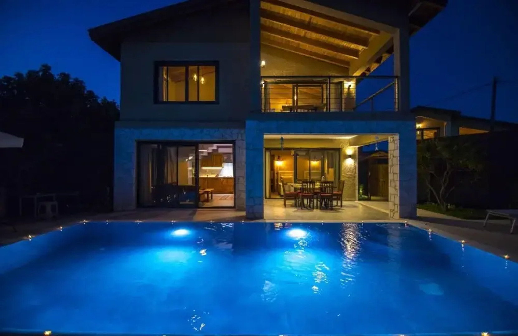 Gorgeous Villa With Private Pool and Jacuzzi in Fethiye