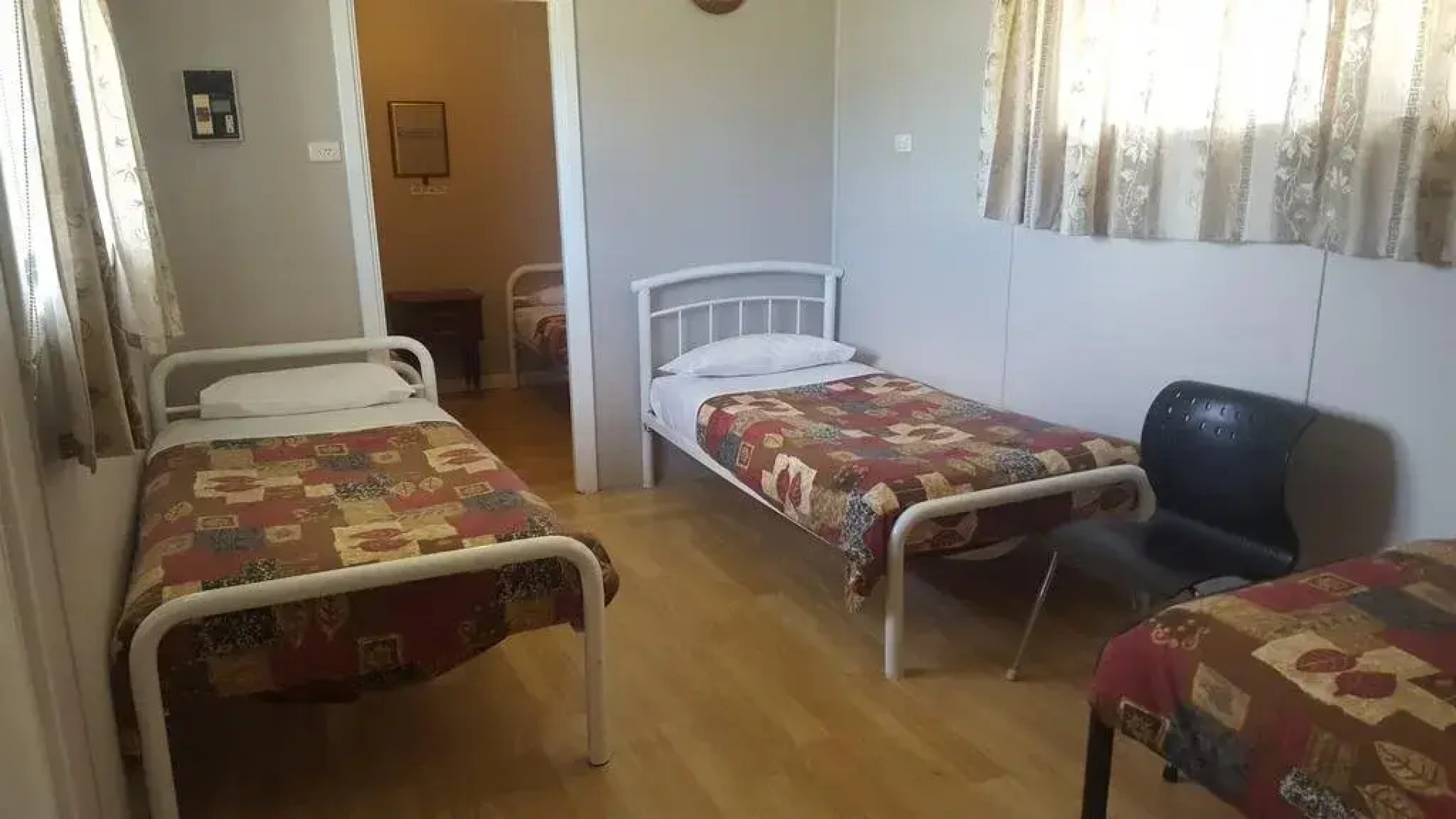 Tingle All Over Budget Accommodation