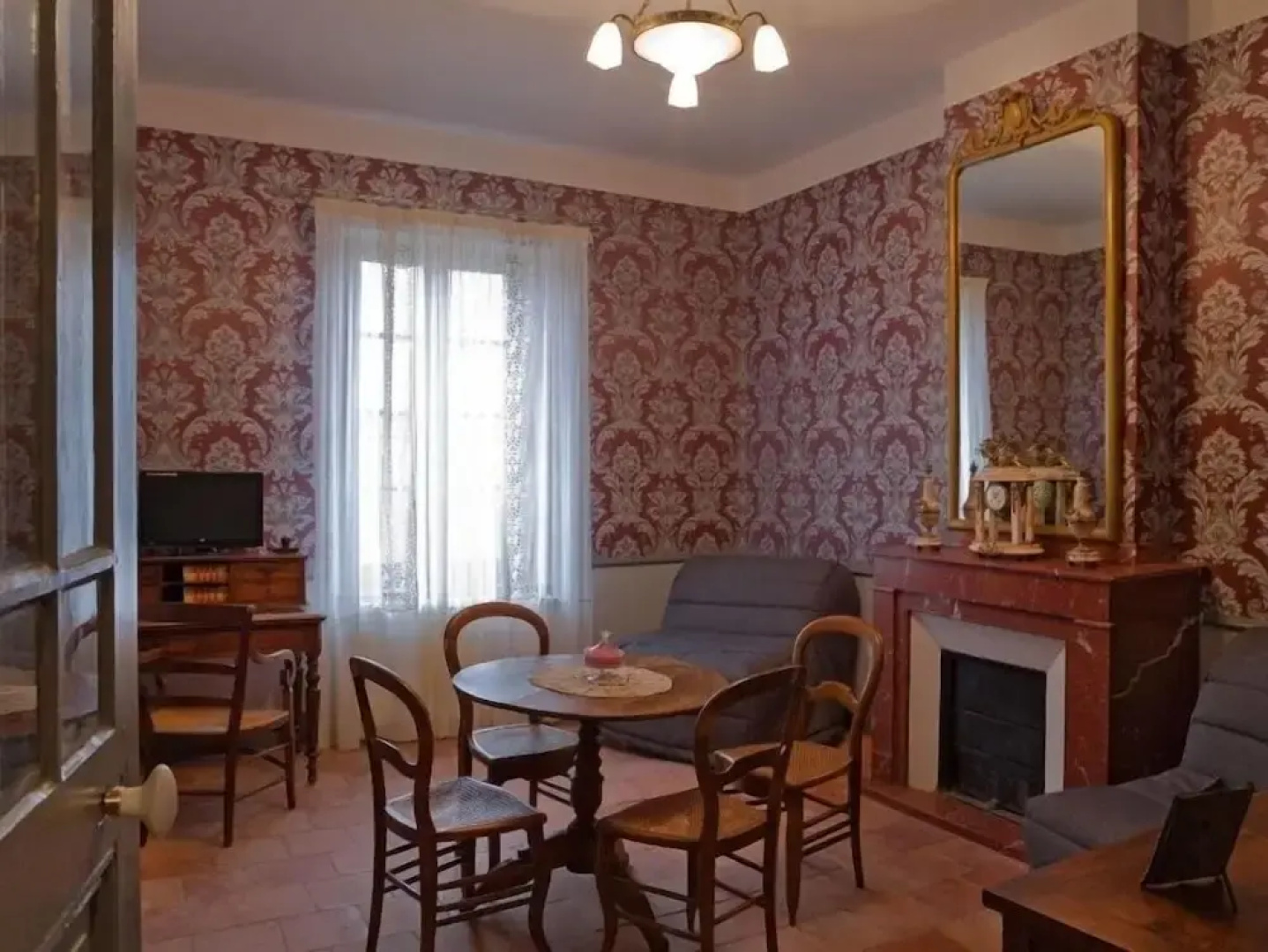 Hôtel Restaurant La Marbrerie