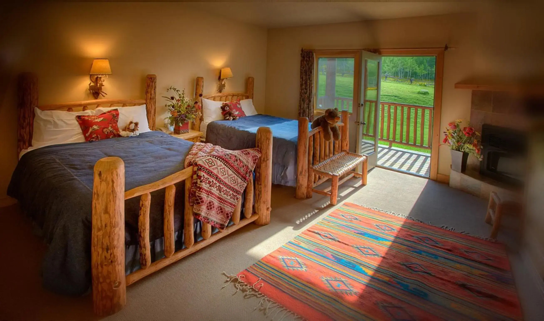 Daniels Summit Lodge