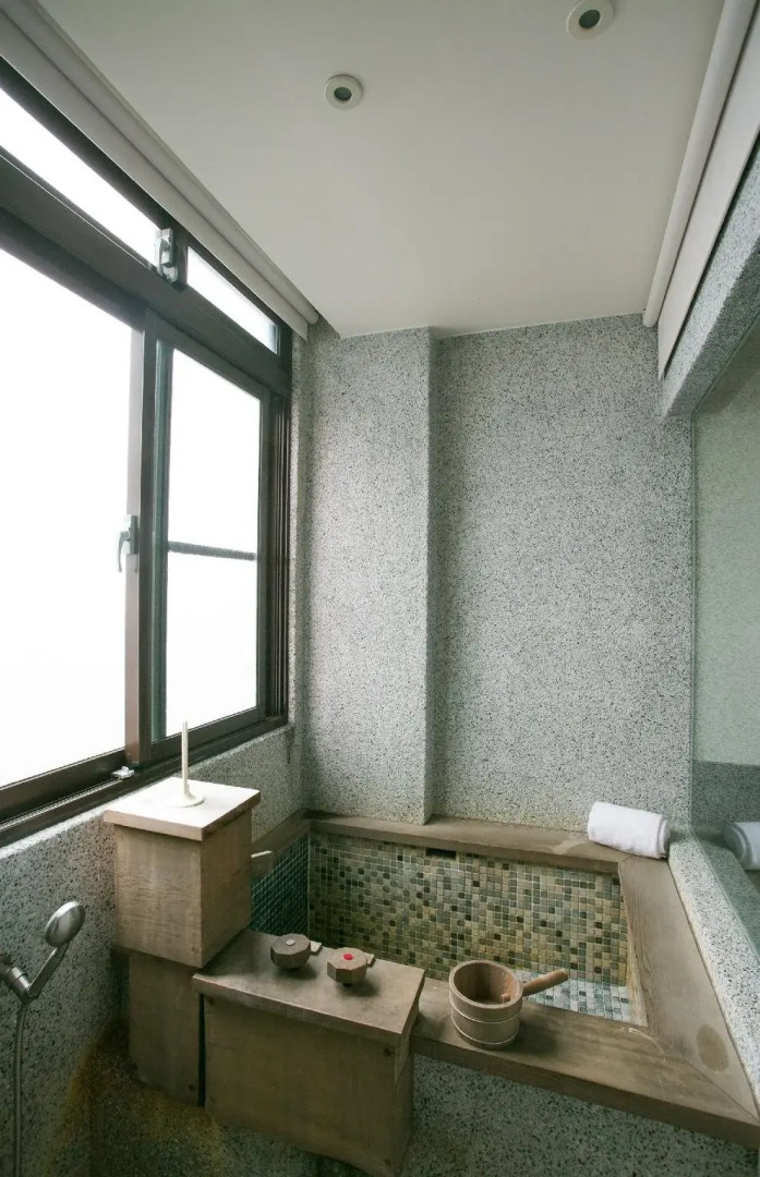 Tsuwu Hot Spring Hotel