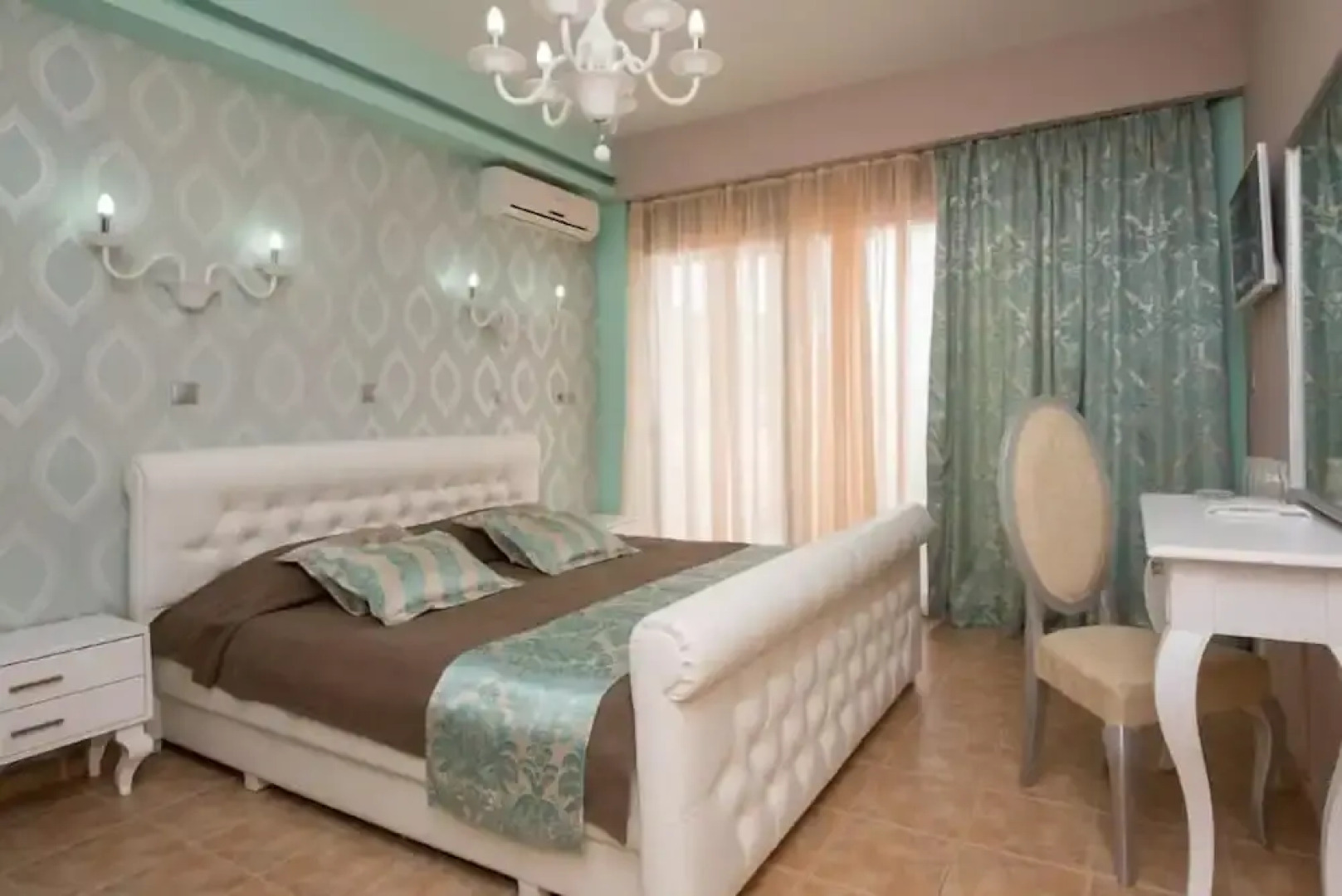 Отель Maranton Beach