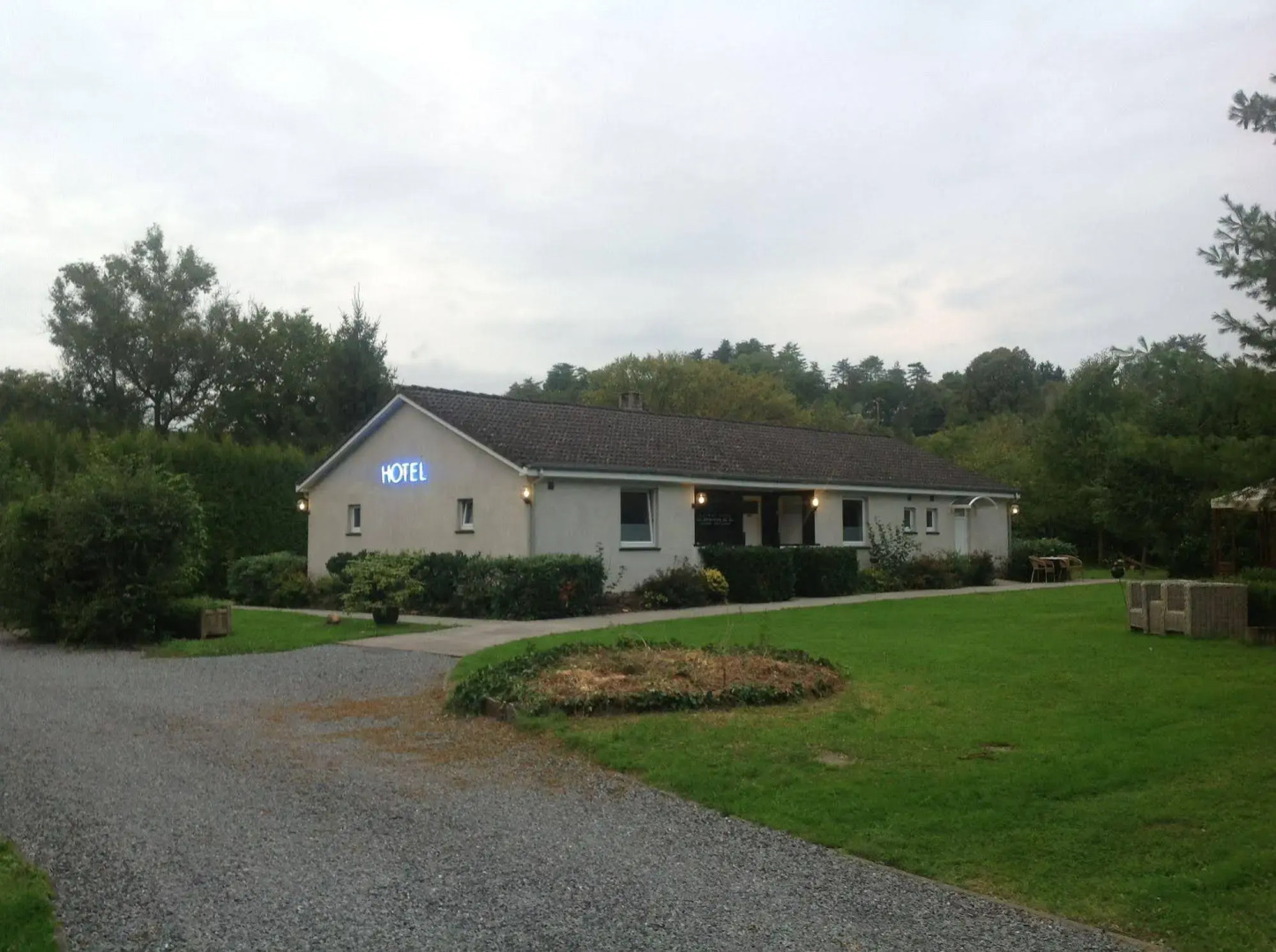 Hotel Le Bonheur de Sy