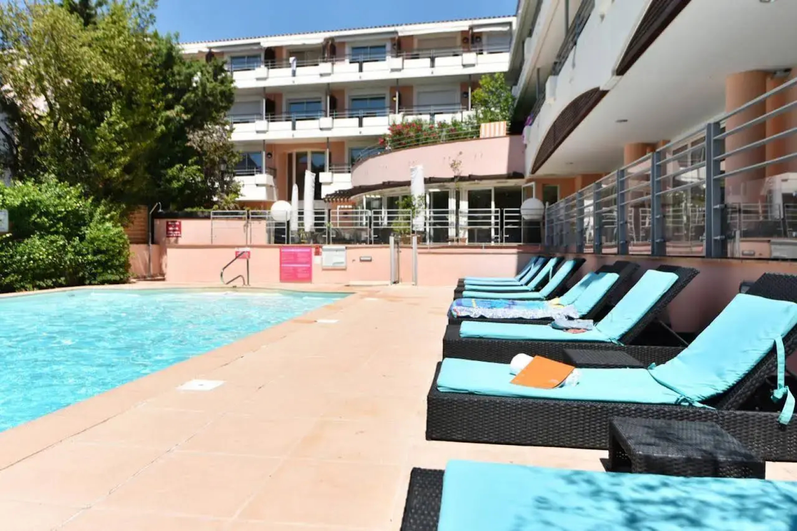 Zenitude Hôtel-Résidences Le Cannet
