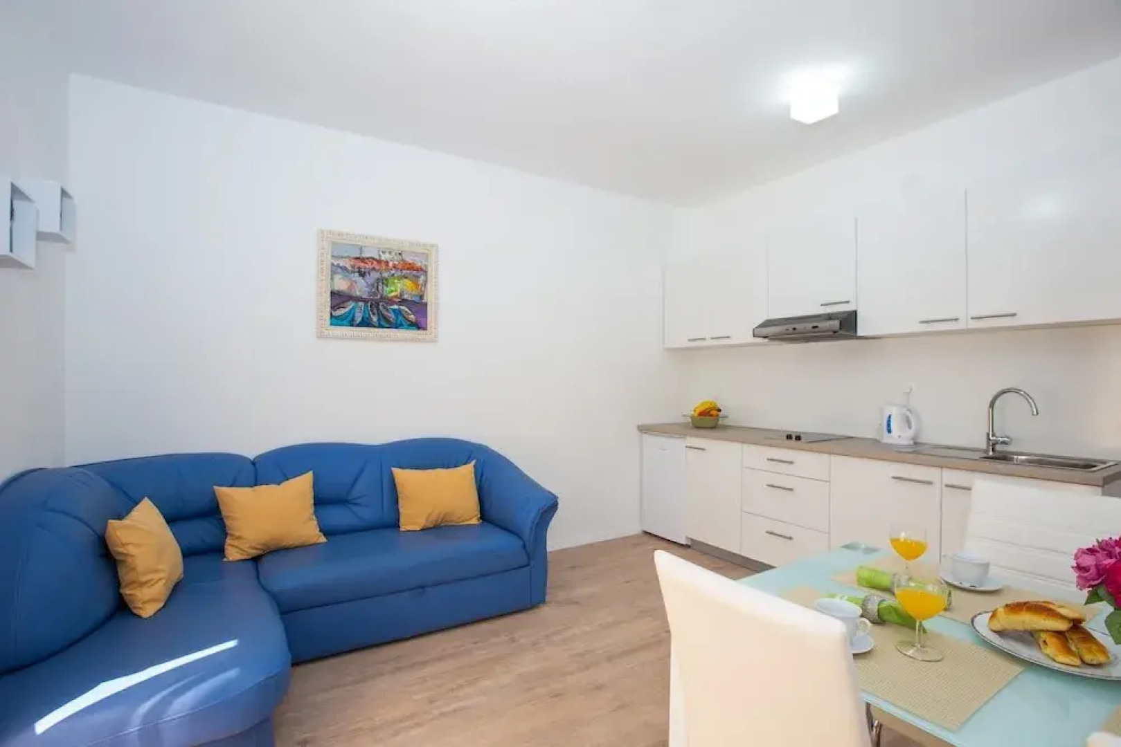 City Apartments Lani 3