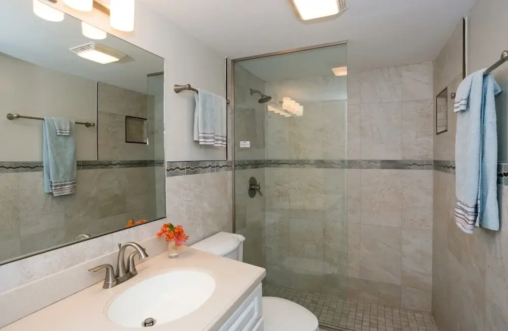 White Sands by Cayman Villas