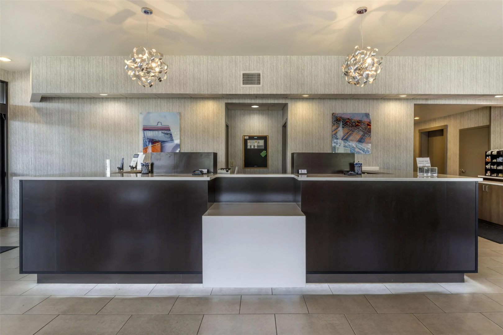 Best Western Plus Castlerock Inn & Suites