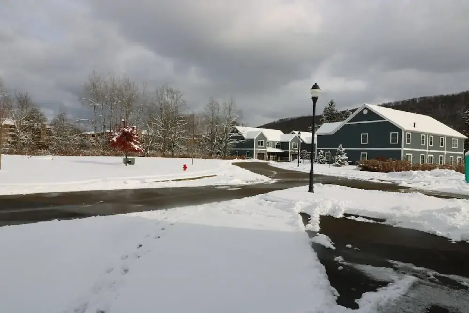 17 Glen Burn Trail 3 Bedroom Townhouse