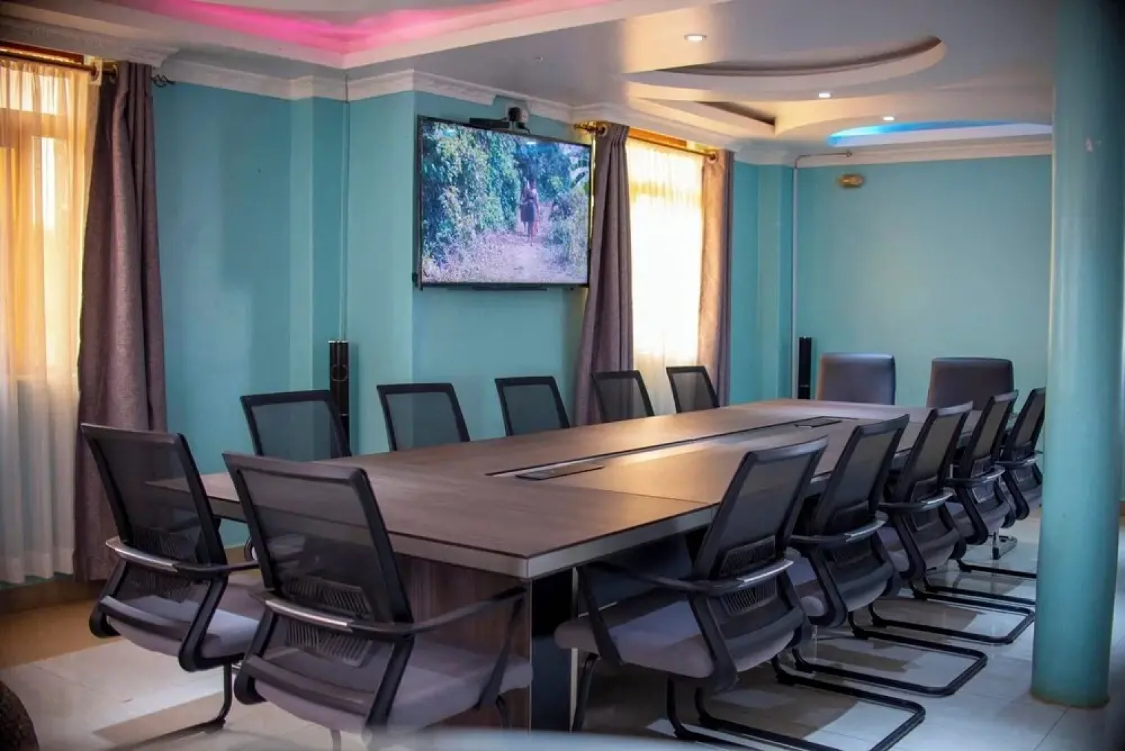 Dhe Jomels Hotel Siaya