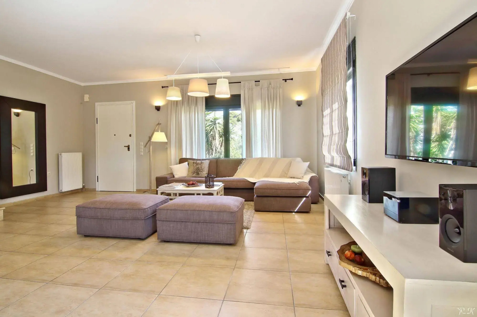 Glyfada Seaside Residence