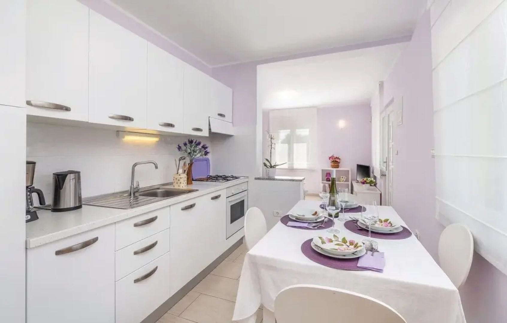 Nice Home in Peruski With Wifi and 2 Bedrooms