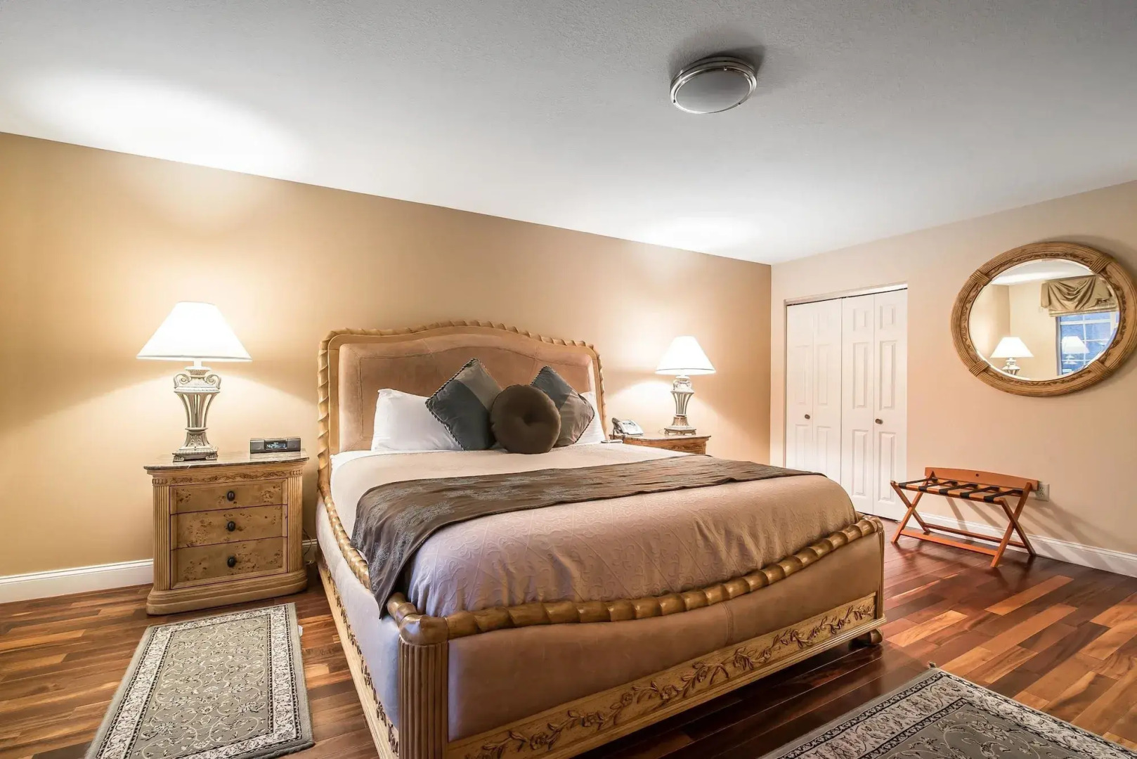 Riverside Hotel, an Ascend Collection Hotel