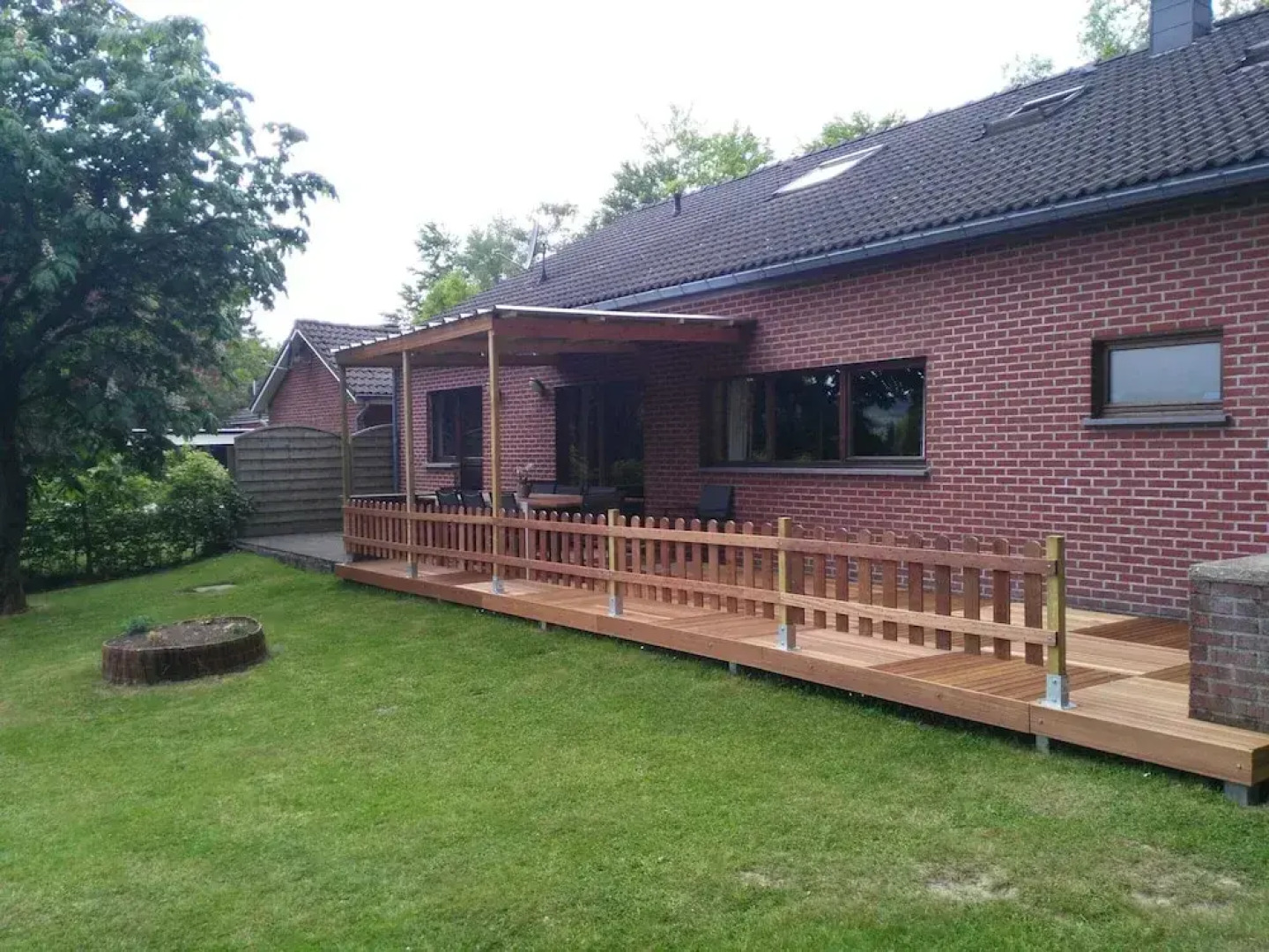 Holiday Home in Recht With Garden