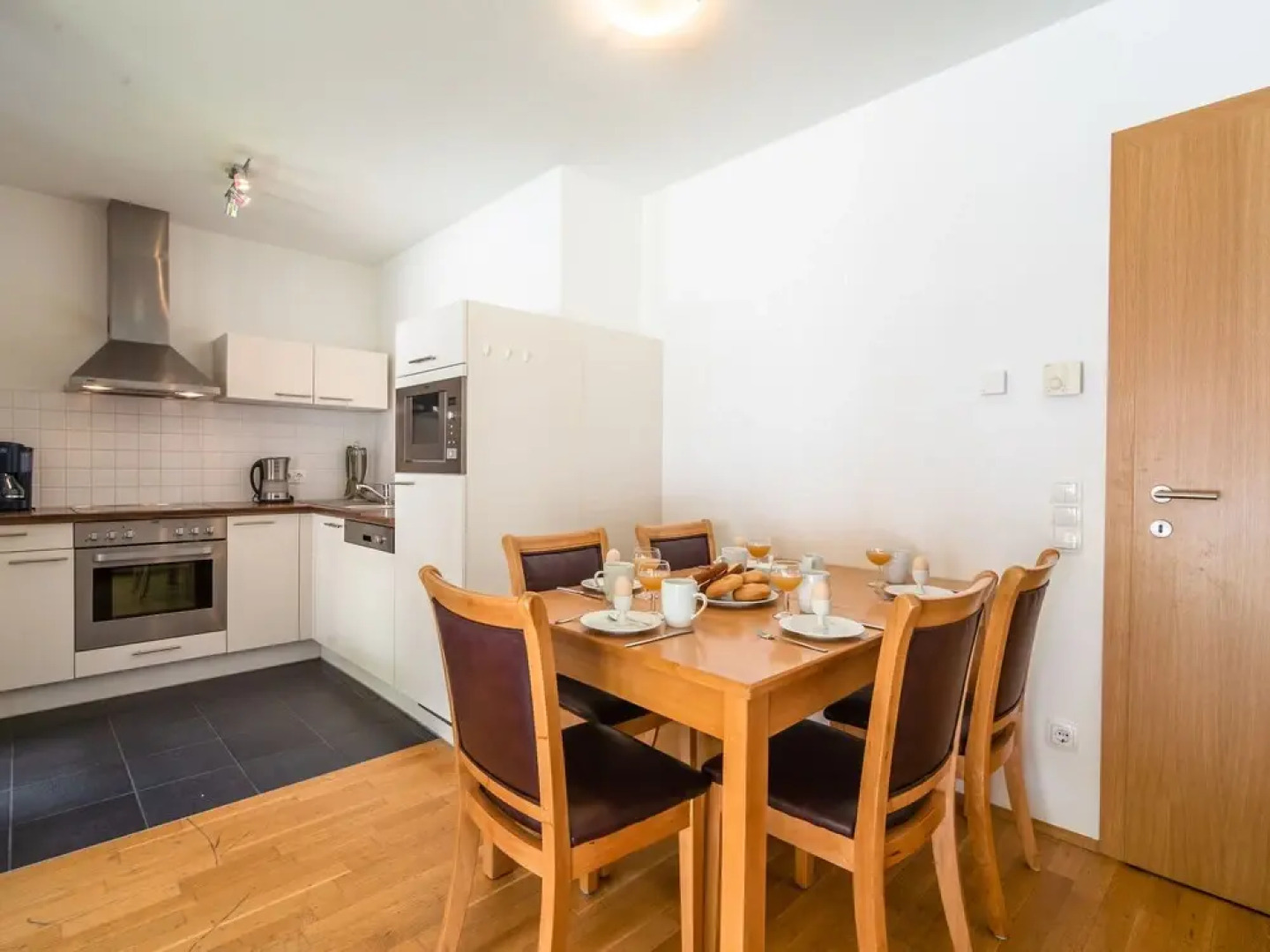 Cozy Apartment in Rauris near Forest