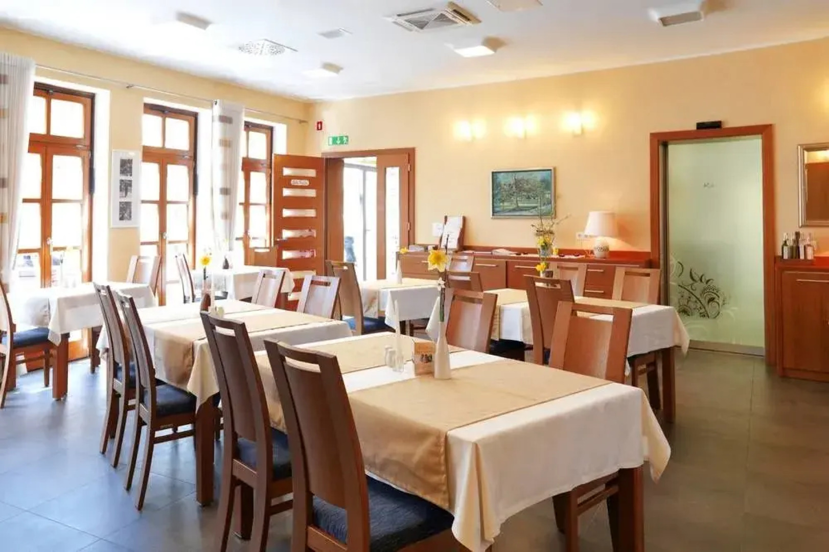 Hotel and guest house Triglav Dobrna