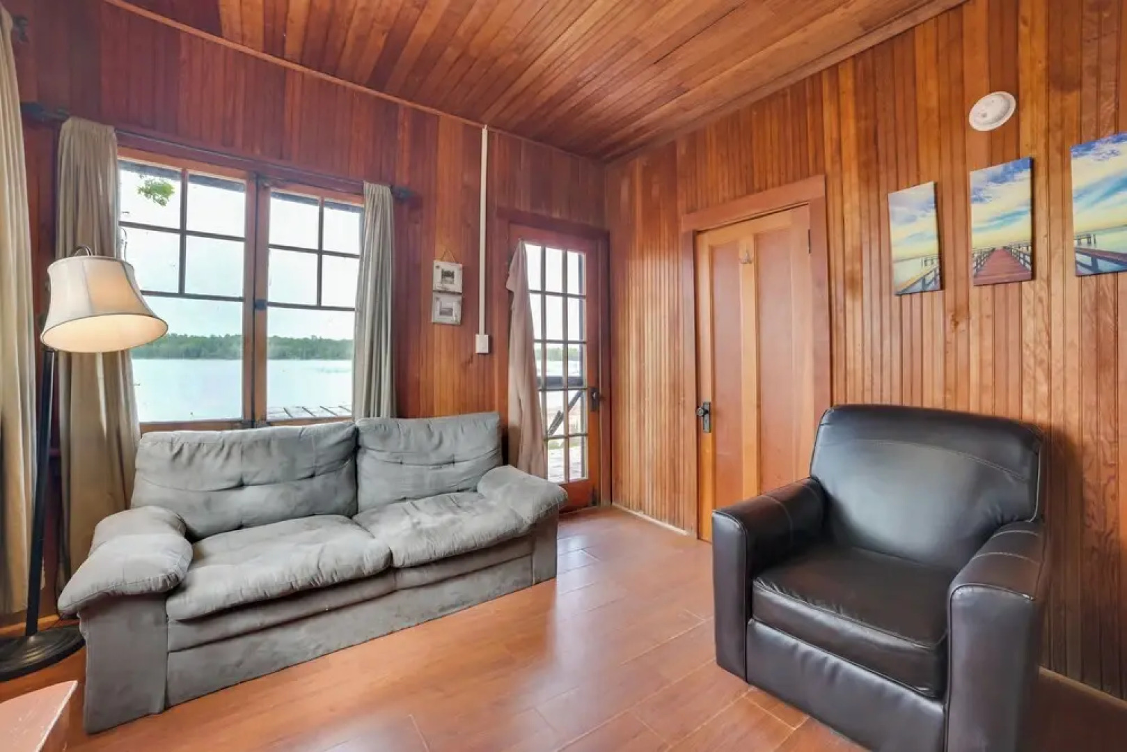 Sandy Beach & Sunset Views: Cedarville Cabin!