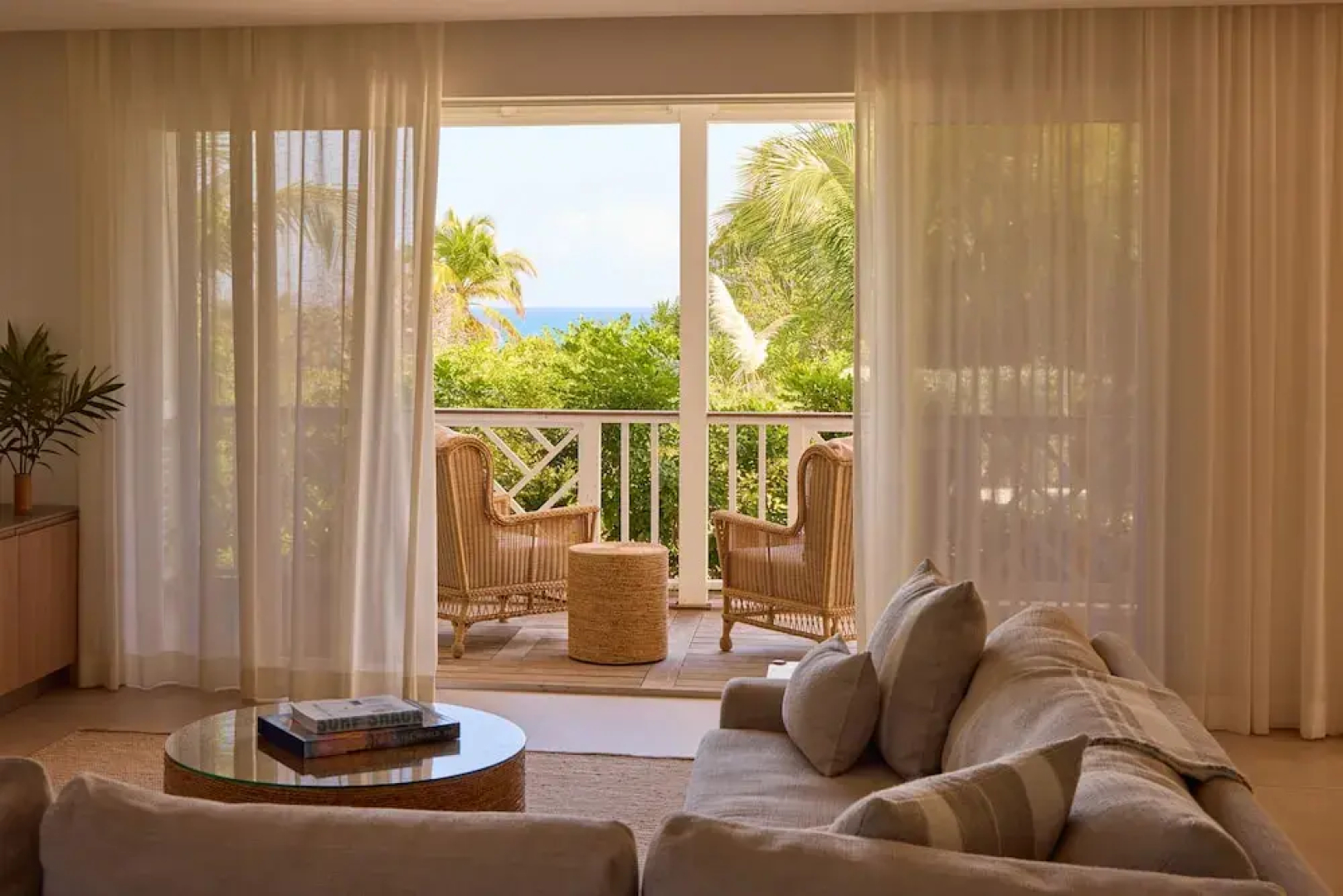 Private Pool Villa at Coral Sands Steps to Pink Sand Beach & Resort Amenities