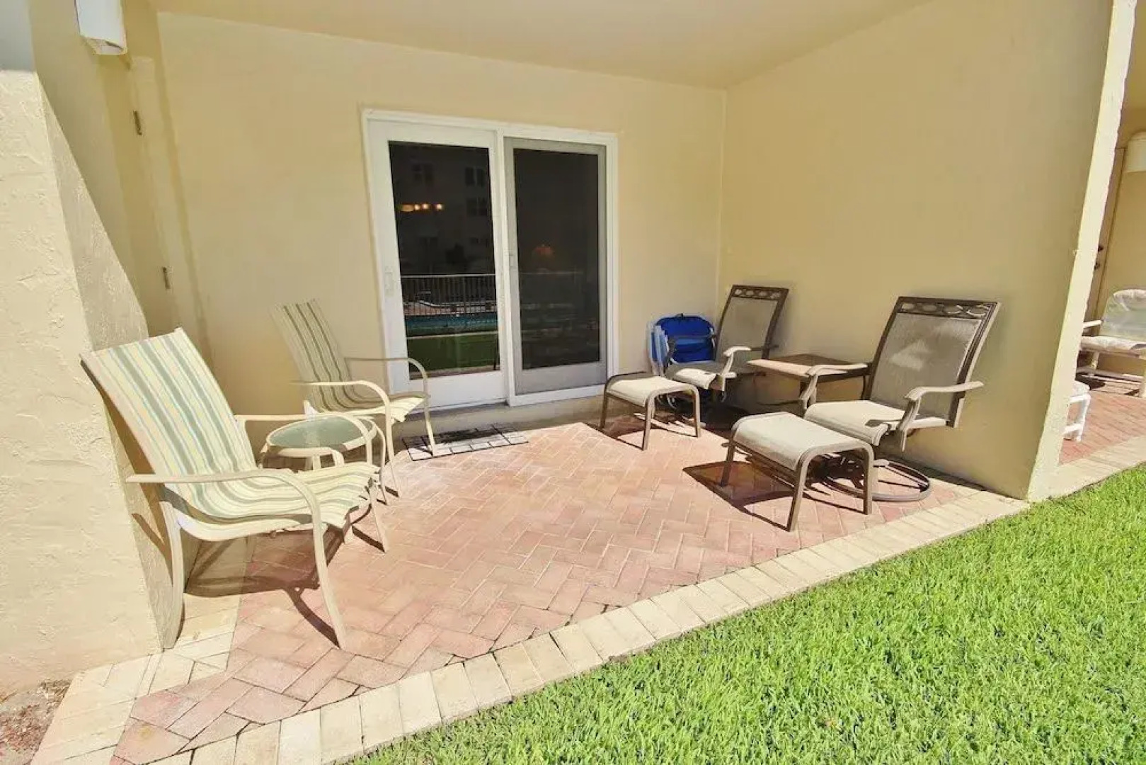 Sea Coast Gardens II 110