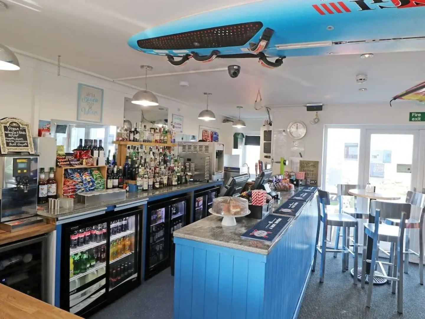 The Waves Bar Cafe B and B Hotel