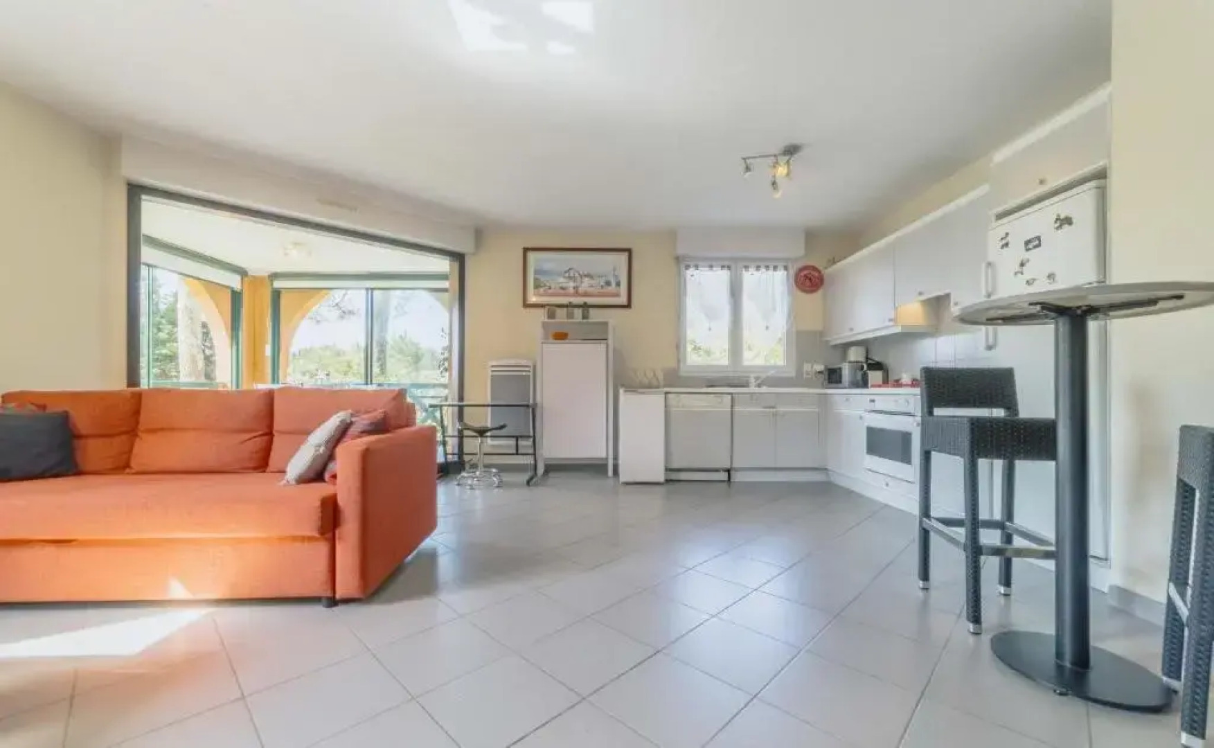 Appartement lumineux avec loggia