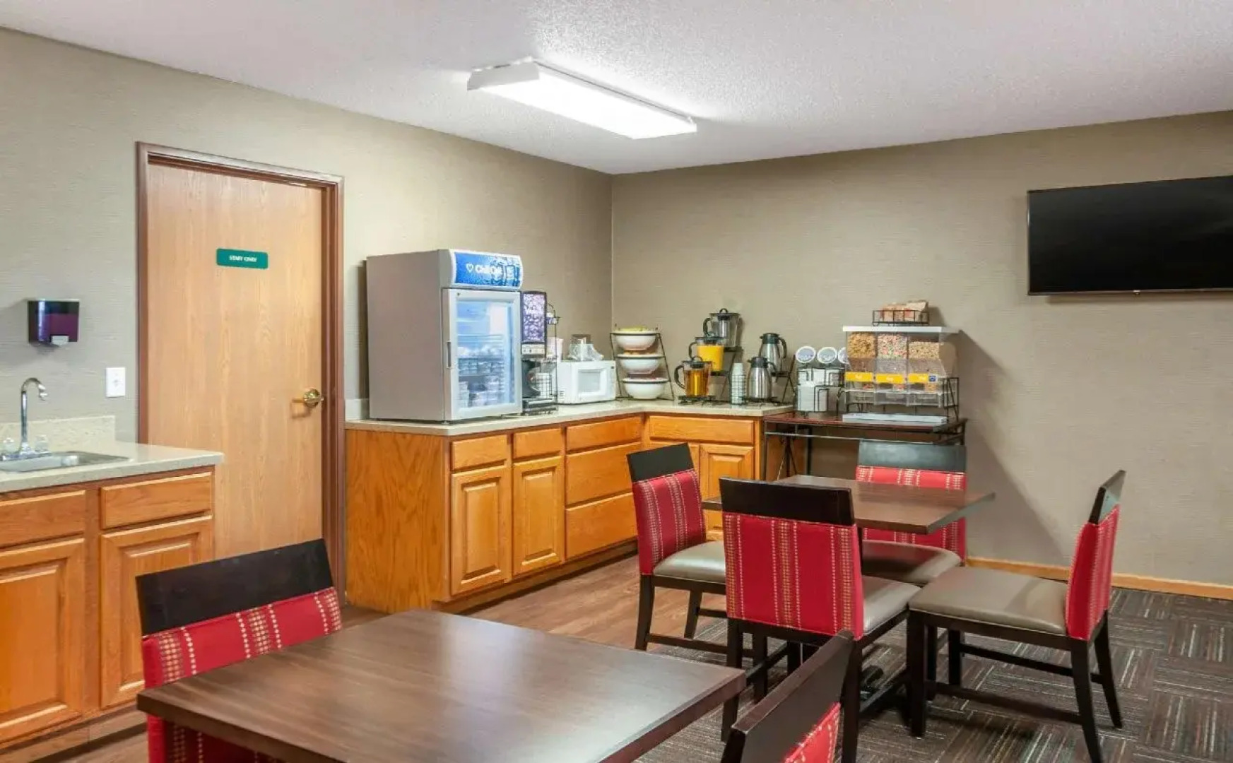 Comfort Inn Dyersville Near Field of Dreams