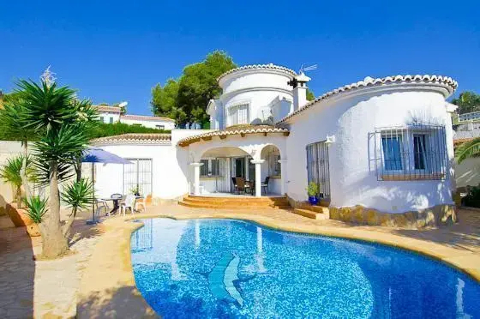 Apartment with fireplace in Moraira