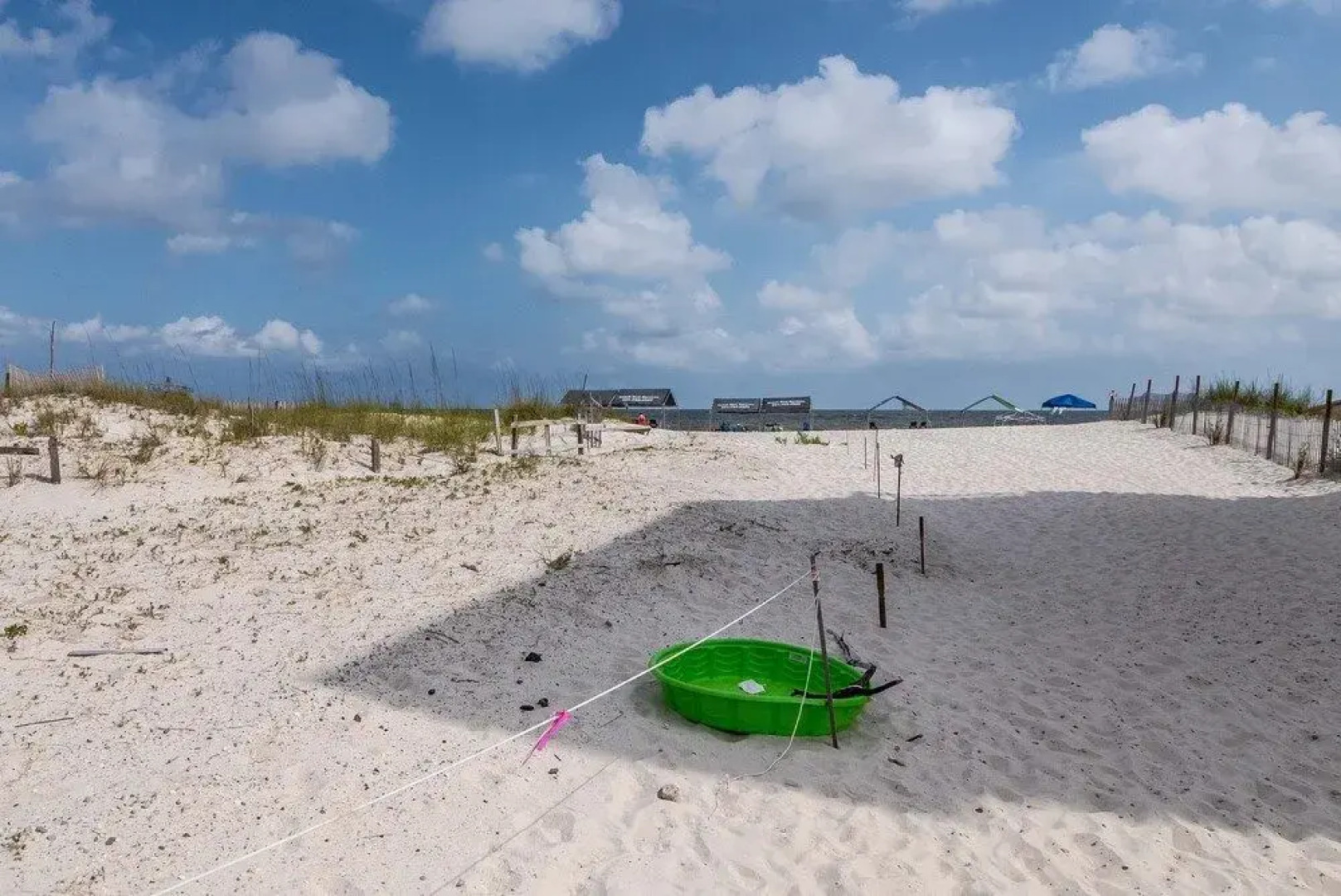 Sandy Toes 4 Bedroom Home by RedAwning