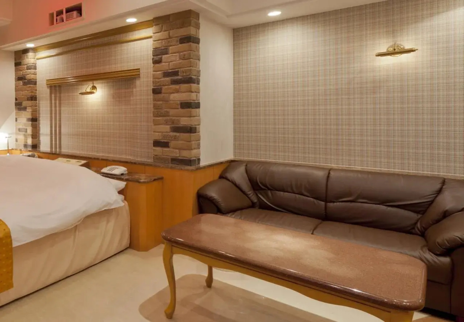 Hotel Fine Garden Himeji - Adults Only